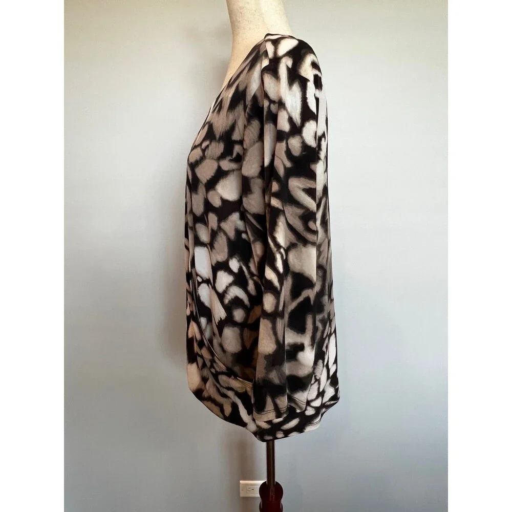 Calvin Klein Women's Abstract Animal Print Wrap Top with 3/4 Sleeves - Picture 5 of 14